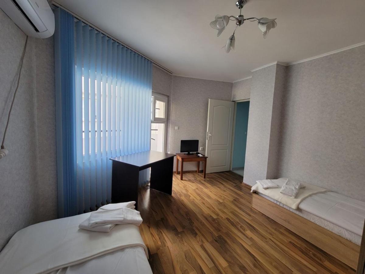 Prista Apartment Русе Екстер'єр фото